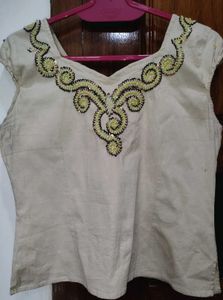 Embellished hand emboidered WOMAN TOP