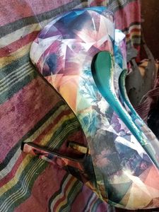 Colorful Heels it can be negotiated