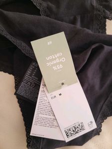 H&amp;M Lace Trimmed Cotton Hipsters Set Of 3/ Size-M