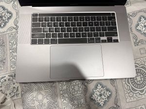 Apple MacBook Pro 2020 Model