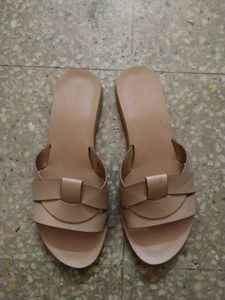 Chic Sandal ✨