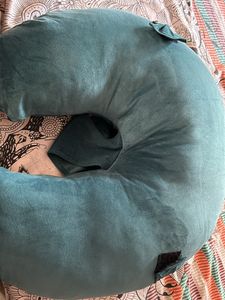 Wakefit Feeding Pillow