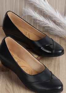 Black Ballerinas