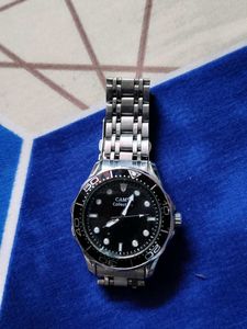 First Copy Of Luxurious Watch