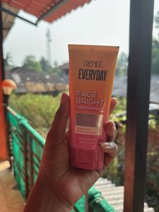 Renee Face Bright Serum in cream