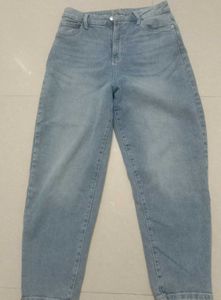 Relaxed Mom Fit Jeans