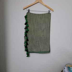 Suta Green Plain Saree Without Blouse