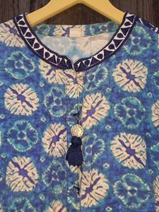 Long Assymetrical Length Slit Kurti
