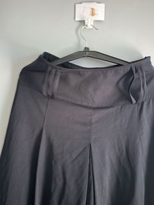 Black Wide Leg Cluttoe Pants