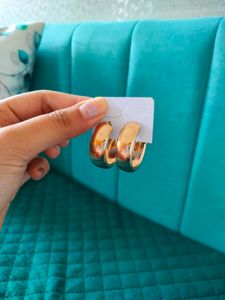 ✨Stylish Hoop Earrings (3 pairs)