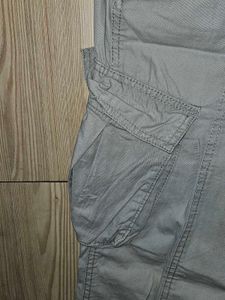 H&amp;M Divided - Grey Canvas Cargo Trousers