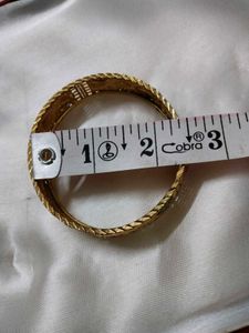 2 Bangles Kade