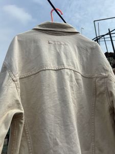 Levi&#39;s Beige Trucker Unisex  Jacket
