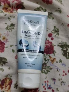 Globus Naturals Diamond Face Pack