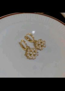 Pearl Drop Earrings