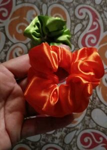 3 Scrunchies