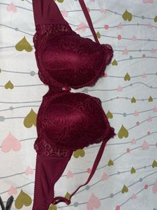 Full Coverage Underwired Lightly Padded Bra