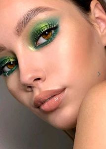 Makeup Revolution Forever Limitless Shadow Palette