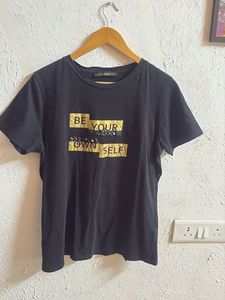 Madame Black Graphic T-Shirt