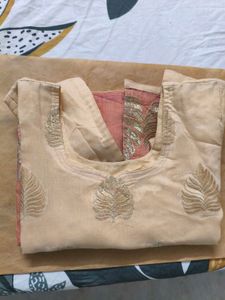 Elegant Beige & Peach Salwar Kameez