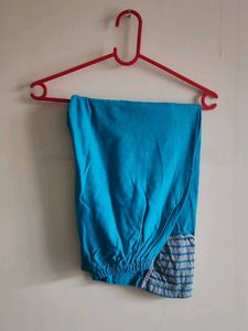 Night Wear Top And Capri