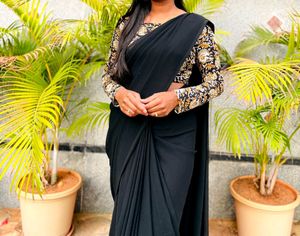 Black Saree With Full Sleevs Blouse