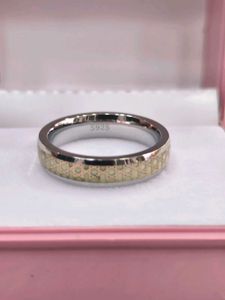925 Silver Sterling Ladies Ring