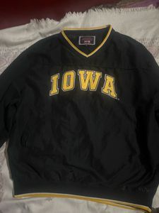 Vintage Iowa Hawkeyes Pullover