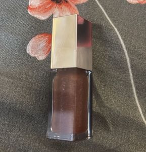 Fenty Beauty gloss bomb