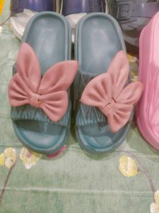 new trendy Cute Slides