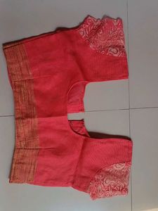 Women Saree N Blouse