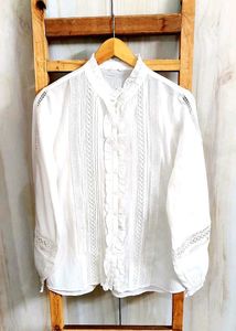 Vintage-Inspired Ruffled Blouse size-40-L