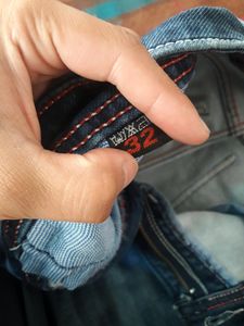 Lee Blue Jeans 32 Size