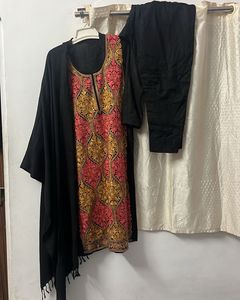 Ethnic Kurta Set winter wear
