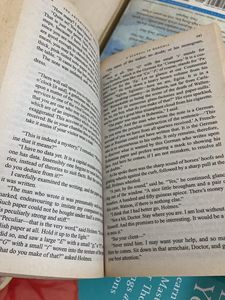 Sherlock Holmes Volume 1