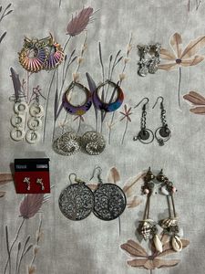Earing Set Of 9 And Extra As Well