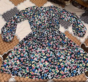 Black short floral dress