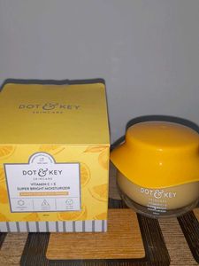 Dot & Key Vit C Moisturizer