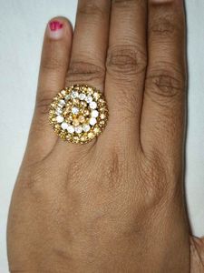 Sparkling Gold Ring And Pendent