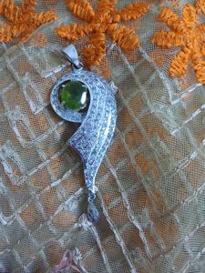 Green Stone Ad Pendant