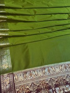 Woven Design Zari Banarasi Saree