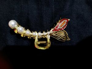 Rhinestone Hair Claw Clip