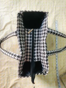 Houndstooth Tote Bag