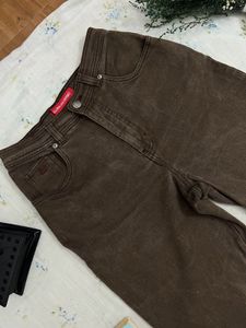 Brown Highwaist Mom Jeans