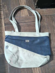 Price Drop Ladies Purse with Good Condition
