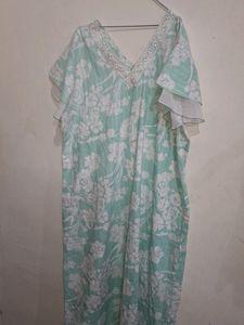 Gown (Women&#39;s)