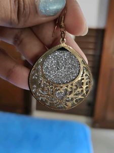 Sparkly Drop Earrings