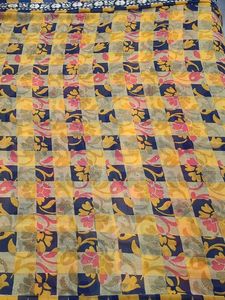 Vintage Floral Print Fabric Saree🥻