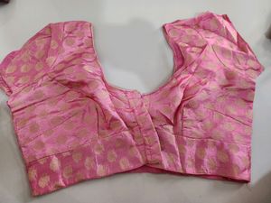 Sale 🎊 New Women Blouse AT Very Low Cost