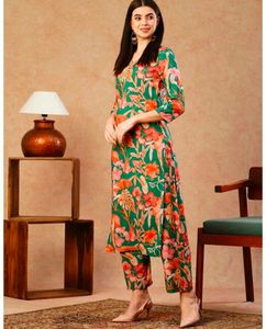 I&#39;m Selling This Beautiful Trending Kurta Set..